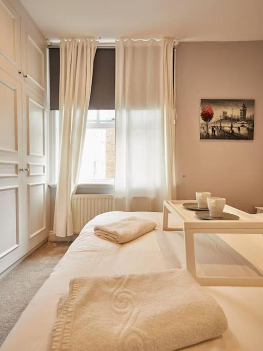 Apartment Central Londyn Zewnętrze zdjęcie