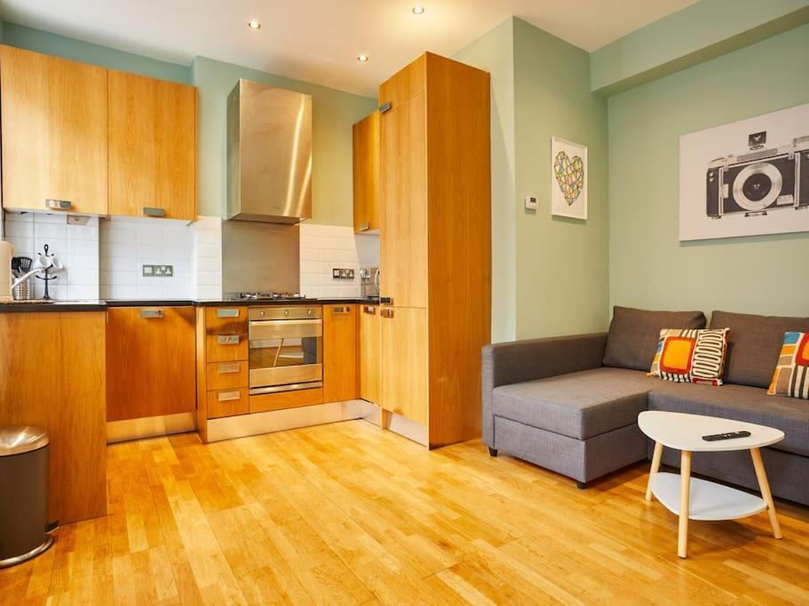 Apartment Central Londyn Zewnętrze zdjęcie