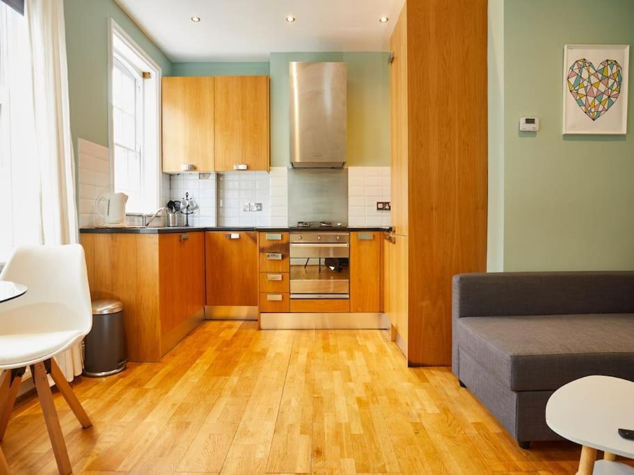 Apartment Central Londyn Zewnętrze zdjęcie
